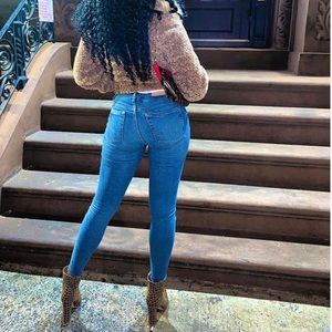 BCBG high waist skinny jean